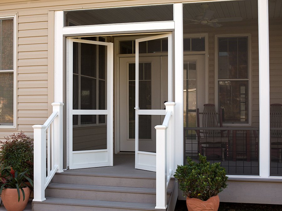 Swinging Screen Doors